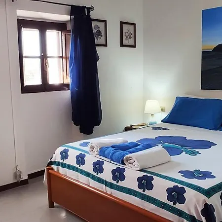 בית נופש Sa Mendua E Sa Pruna Casa Al Mare
